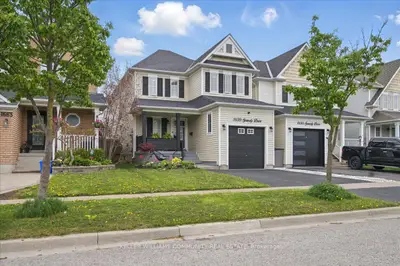 Detached in Oshawa