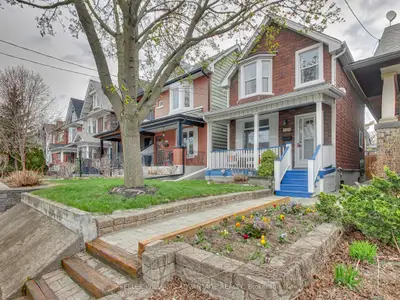 Detached in Toronto