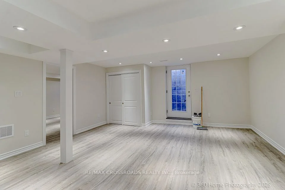 305 Old Harwood Avenue BSMT, Ajax, ON L1X 1J1