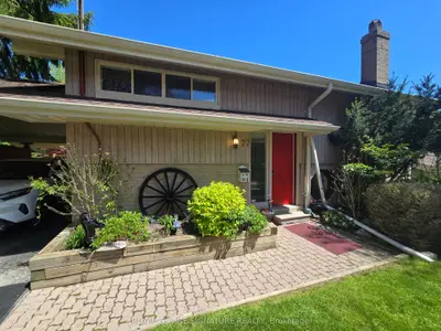 Detached in Toronto