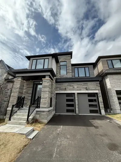 Detached in Pickering