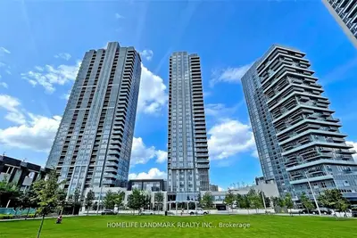 Condo Apartment in Toronto