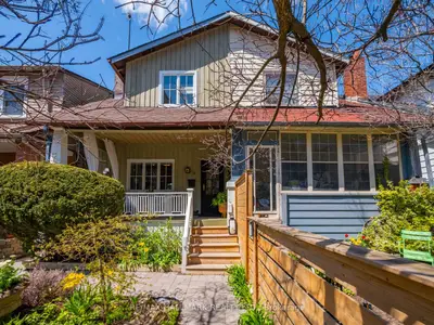 Semi-Detached in Toronto