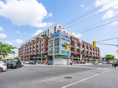 Condo Townhouse in Whitby