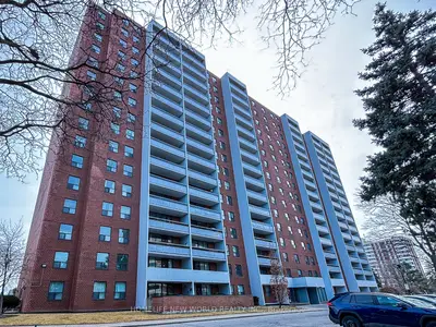 Condo Apartment in Toronto