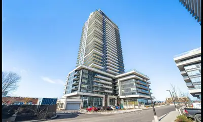 Condo Apartment in Pickering