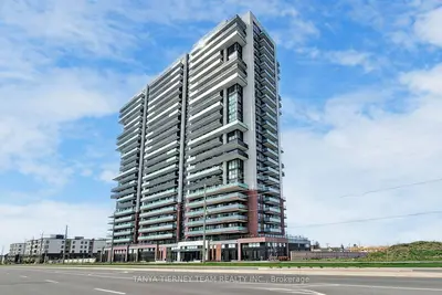 Condo Apartment in Oshawa