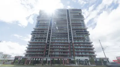 Condo Apartment in Oshawa