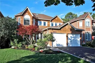Detached in Pickering