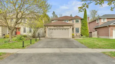 Detached in Oshawa