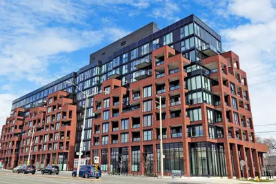 Condo Apartment in Toronto