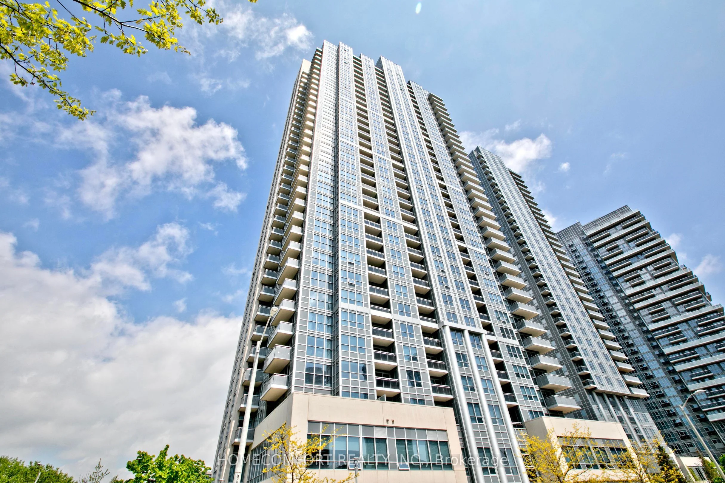 275 Village Green Square 417, Toronto E07, ON M1S 0L8