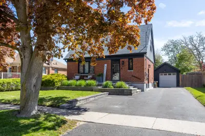 Detached in Oshawa