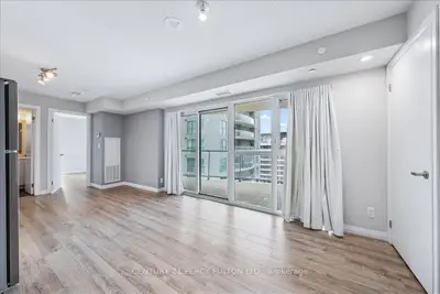 Condo Apartment in Toronto