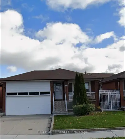 Detached in Toronto