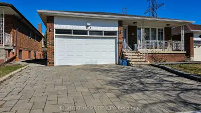 Detached in Toronto
