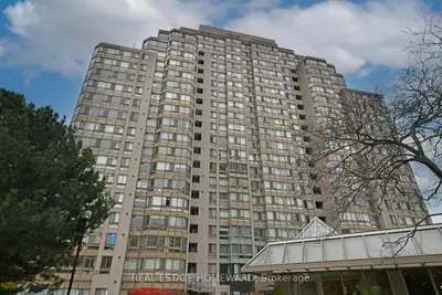 Condo Apartment in Toronto