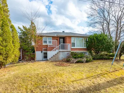 Duplex in Whitby