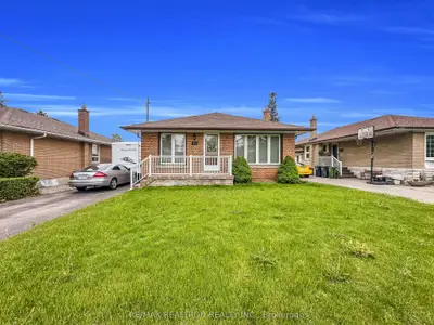 Detached in Toronto