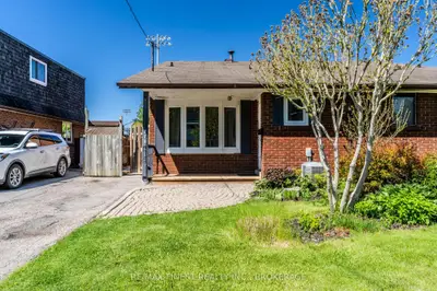 Semi-Detached in Oshawa