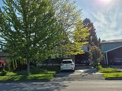 253 Waverly Street N Main, Oshawa, ON L1J 5V8