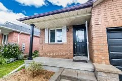 Detached in Clarington