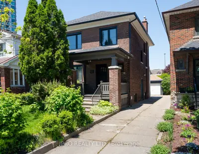 Detached in Toronto
