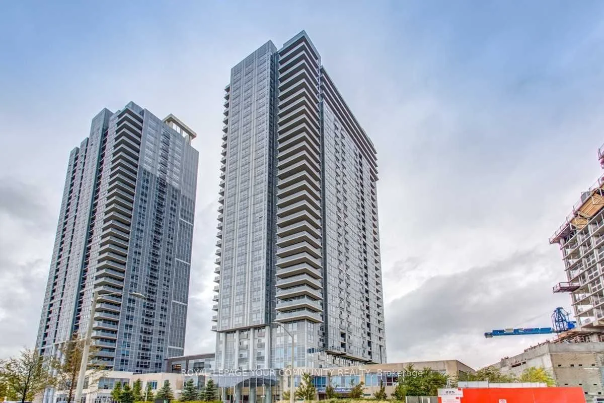 255 Village Green Square 2208, Toronto E07, On M1s 0l3