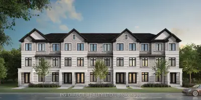 Att/Row/Townhouse in Whitby