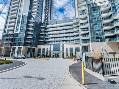 Condo Apartment in Toronto