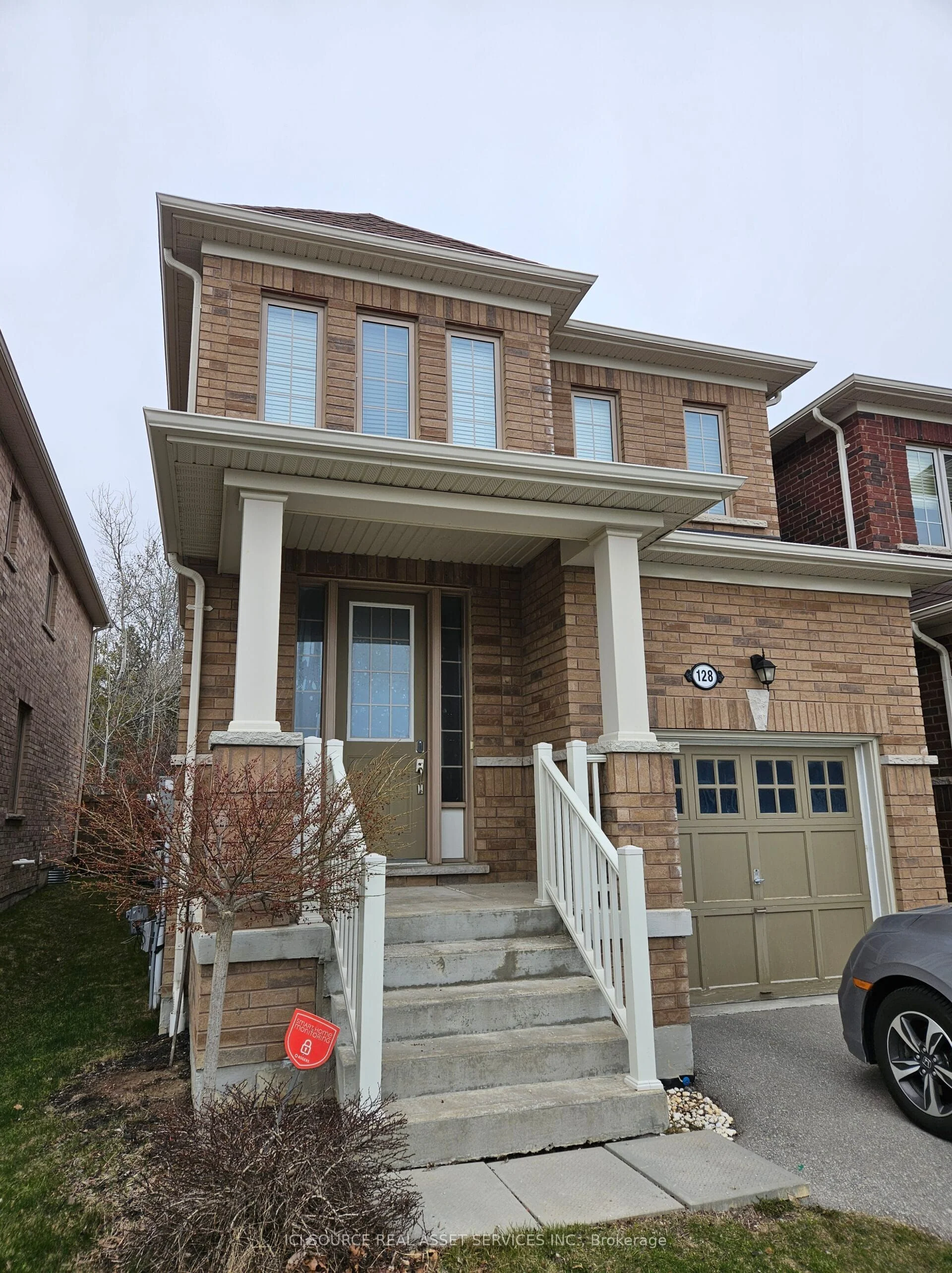 128 Bridlewood Boulevard, Whitby, ON L1R 0N2