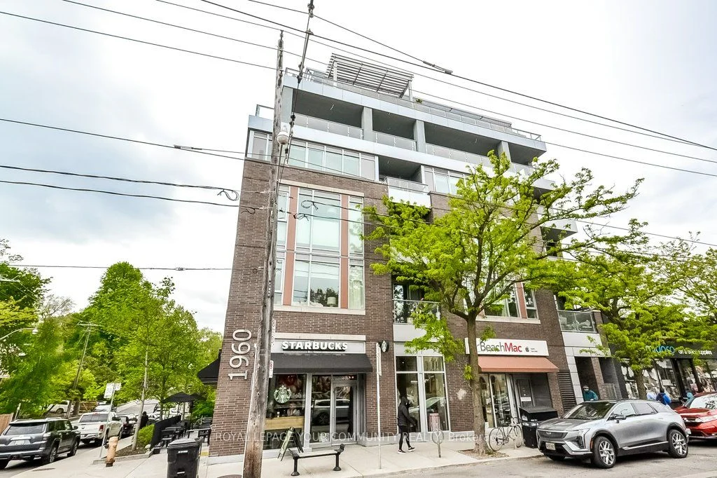 Condo Apartment in Toronto