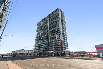 Condo Apartment in Oshawa
