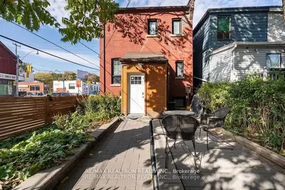 Detached in Toronto