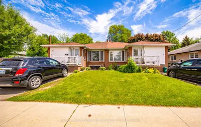 Semi-Detached in Whitby