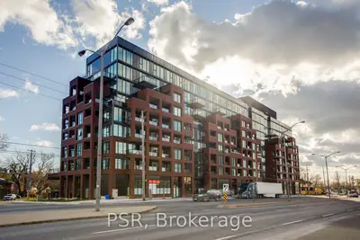 Condo Apartment in Toronto