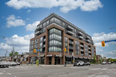 Condo Apartment in Toronto
