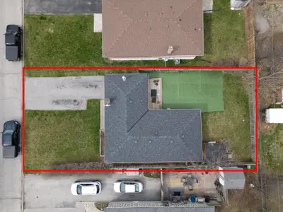 Detached in Pickering