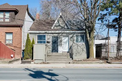 Semi-Detached in Toronto