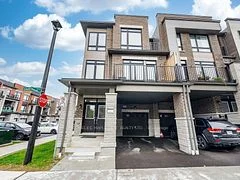 Att/Row/Townhouse in Ajax