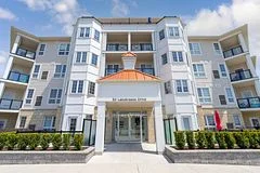 50 Lakebreeze Drive 301, Clarington, On L1b 0v9