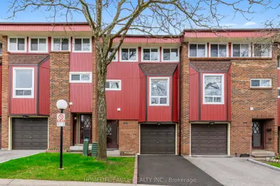 Condo Townhouse in Toronto