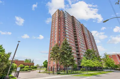 Condo Apartment in Toronto