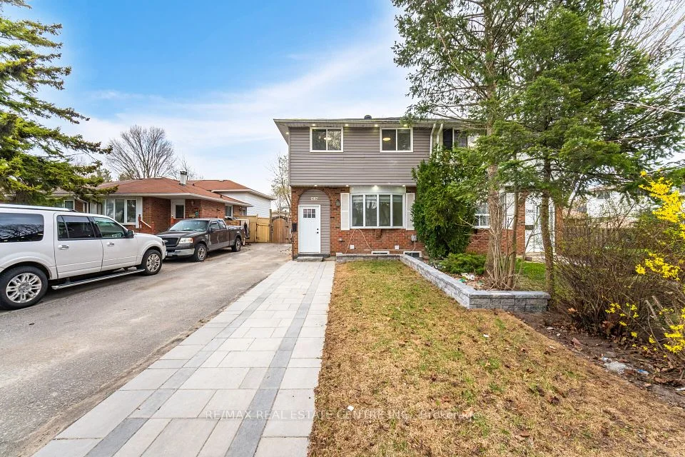 1287 Oxford Street BSMT, Oshawa, ON L1J 3W5