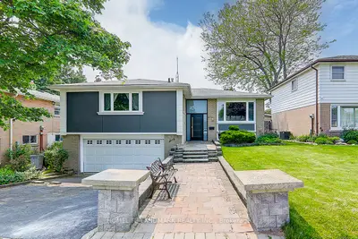 Detached in Toronto