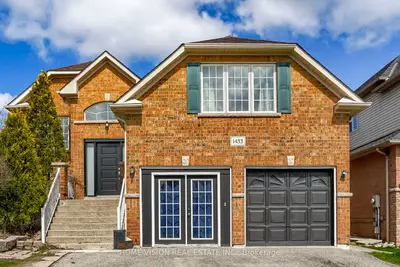Detached in Oshawa
