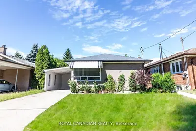 Detached in Toronto