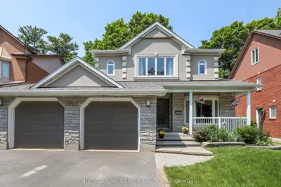 Detached in Pickering