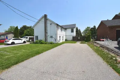 Duplex in Clarington