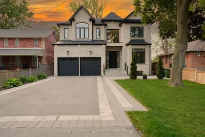 Detached in Toronto